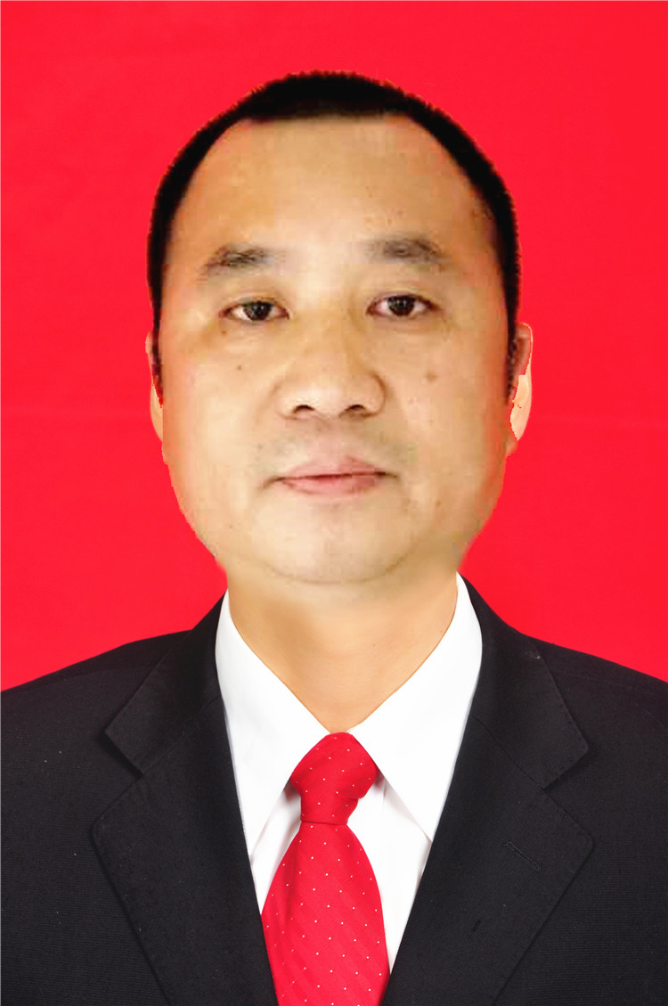 何孝刚寸照.jpg