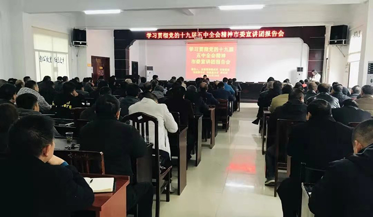 邓文武.jpg